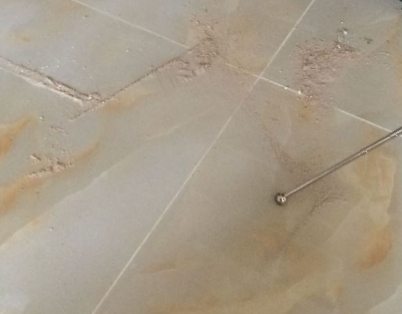 甘泉瓷砖空鼓维修公司分享粘合剂选择不当在瓷砖铺贴过程中可能导致以下问题